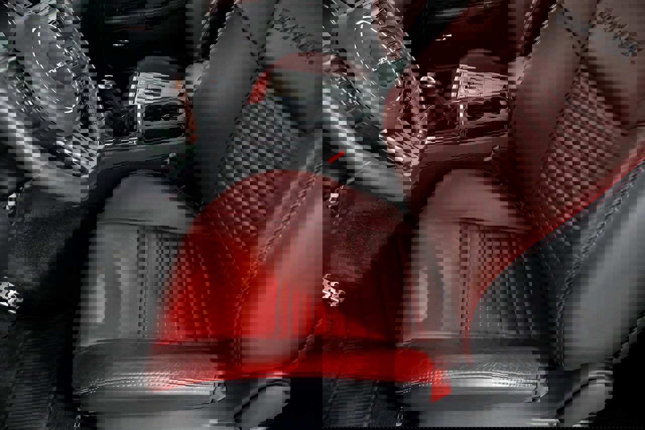 Used 2014 Dodge Challenger R/T image 20