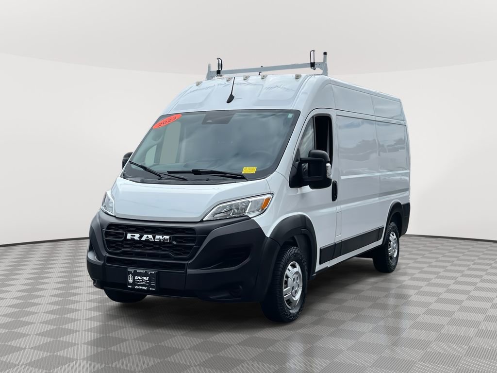 Used 2023 RAM ProMaster 2500 image 5