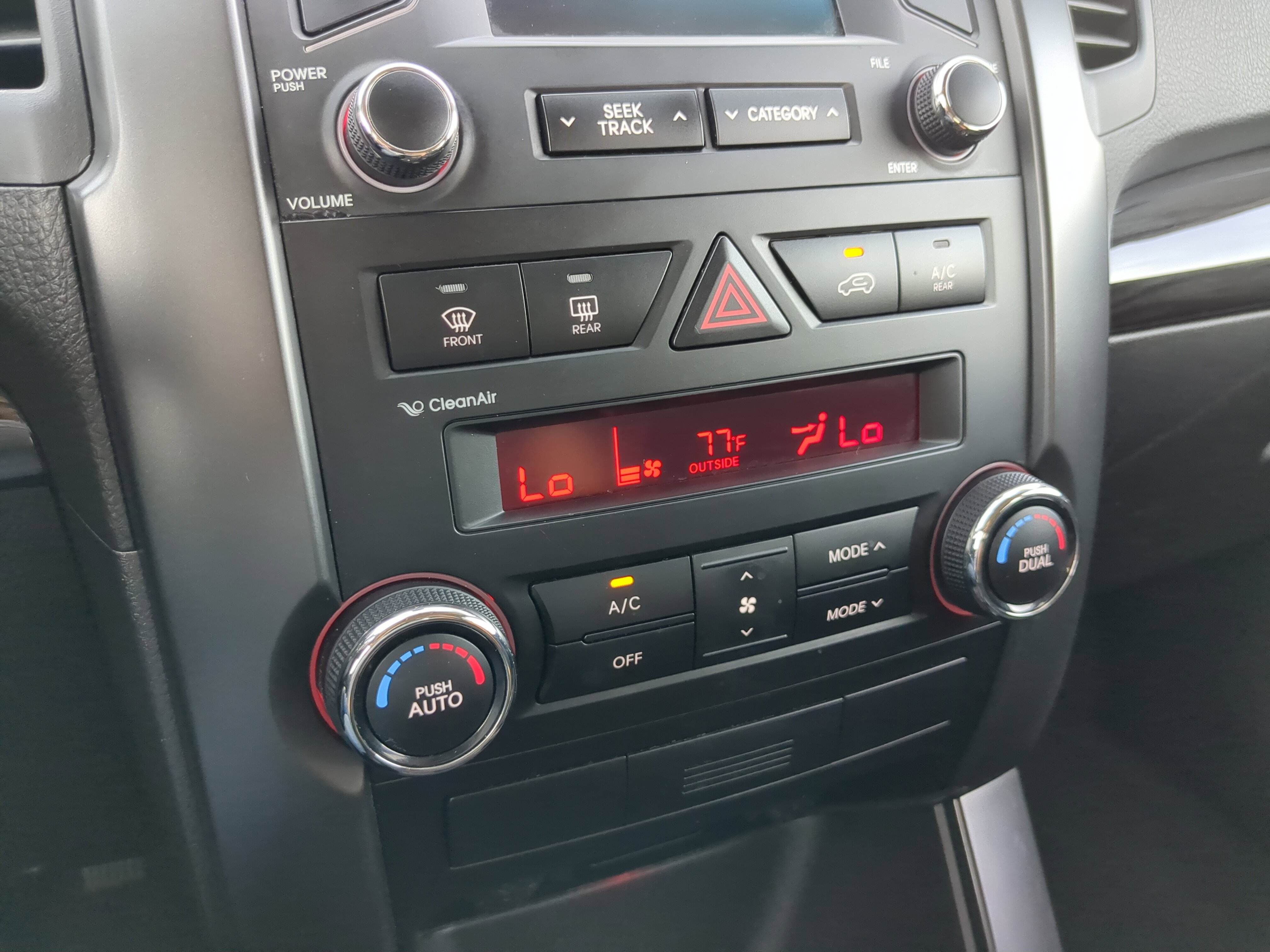 Used 2012 Kia Sorento EX image 20