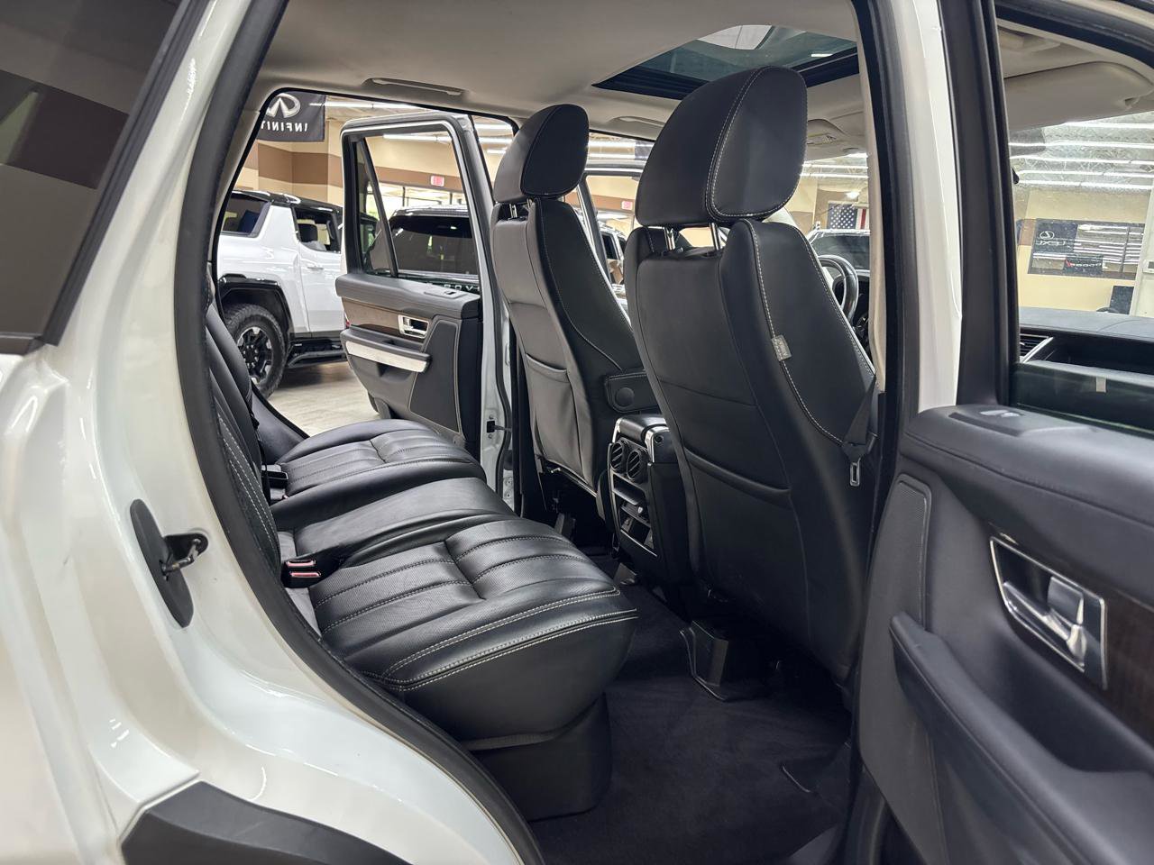 Used 2013 Land Rover Range Rover Sport HSE LUX AWD/4WD image 21