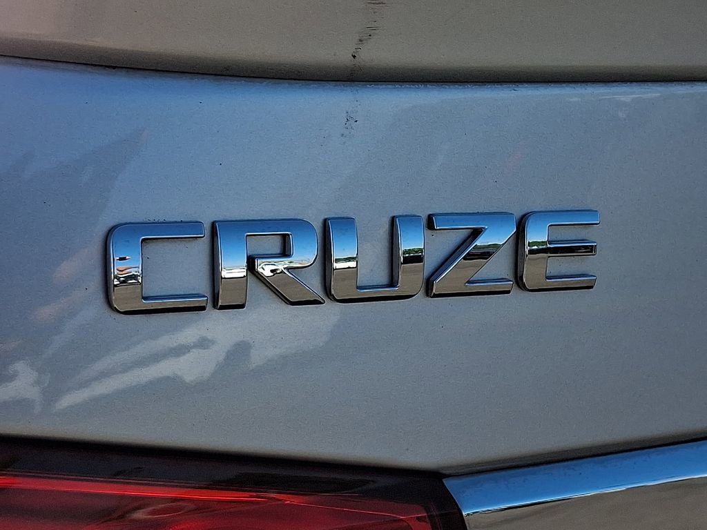 Used 2014 Chevrolet Cruze LT w/ All-Star Edition FWD image 30