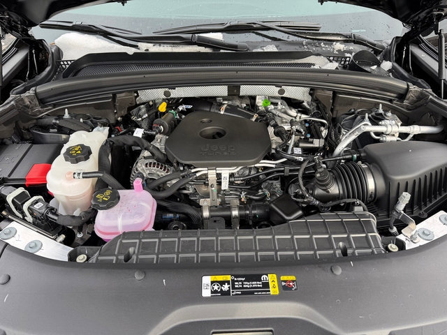 New 2026 Jeep Grand Cherokee Altitude AWD/4WD image 10