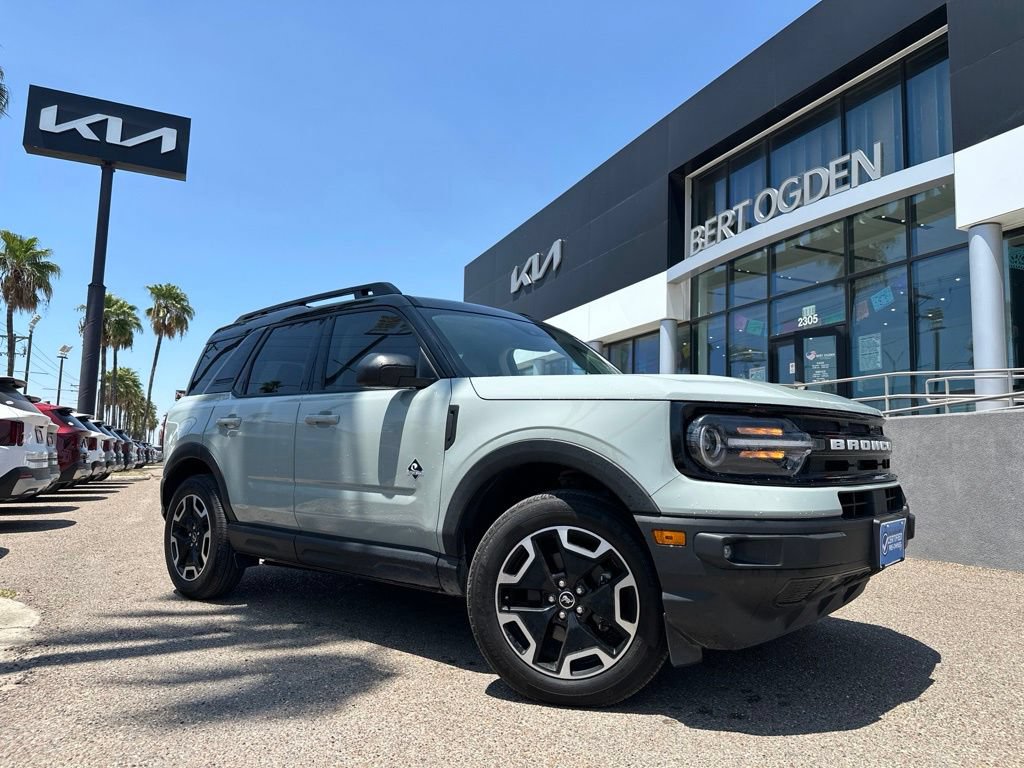 Used 2024 Ford Bronco Sport Outer Banks w/ Tech Package AWD/4WD video 1