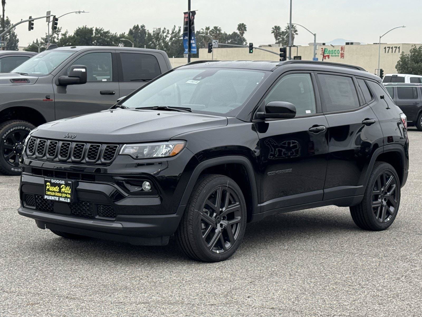 New 2026 Jeep Compass Limited AWD/4WD image 3