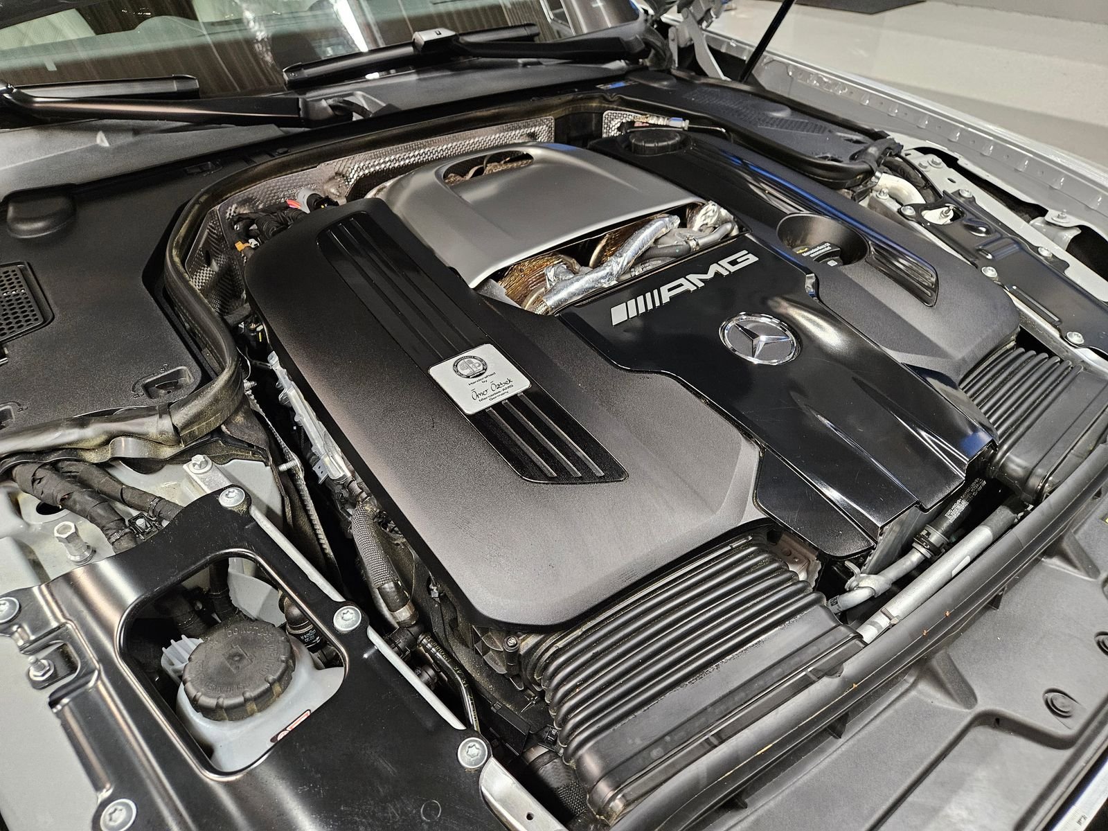 Used 2025 Mercedes-Benz AMG GT 63 image 31