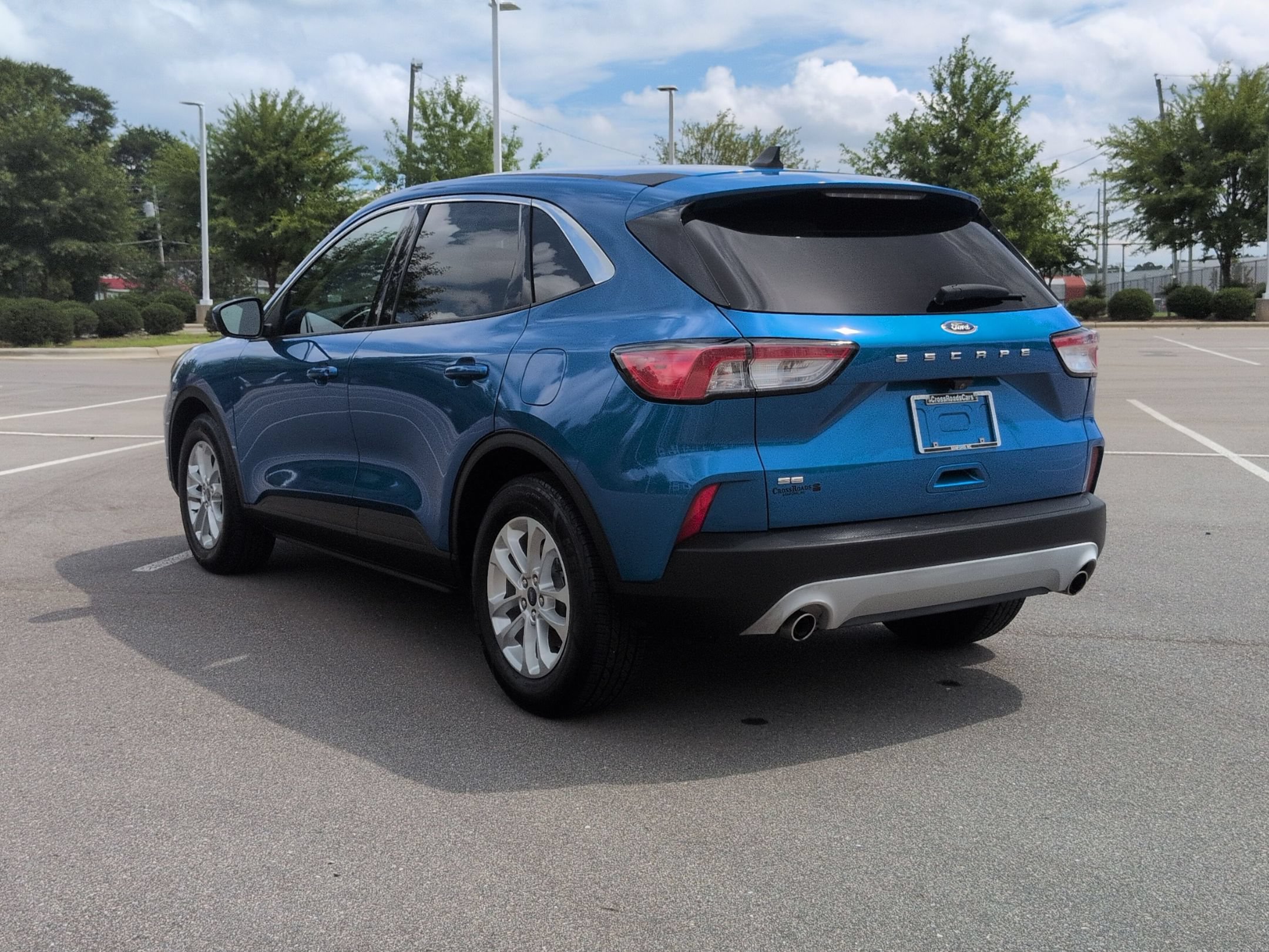 Used 2021 Ford Escape SE w/ Convenience Package FWD image 6