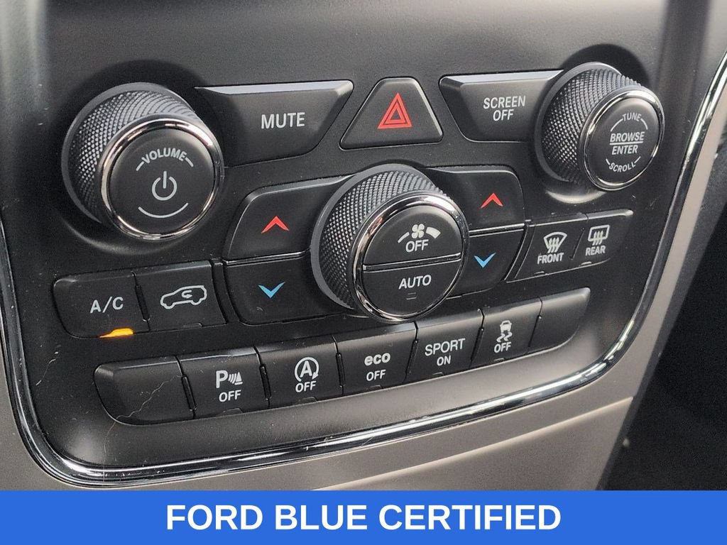 Used 2021 Jeep Grand Cherokee Laredo AWD/4WD image 21