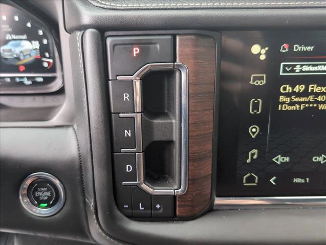 Used 2023 GMC Yukon XL Denali Ultimate image 14