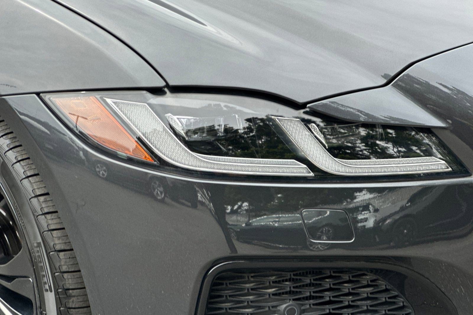 New 2024 Jaguar XF R-Dynamic SE image 10