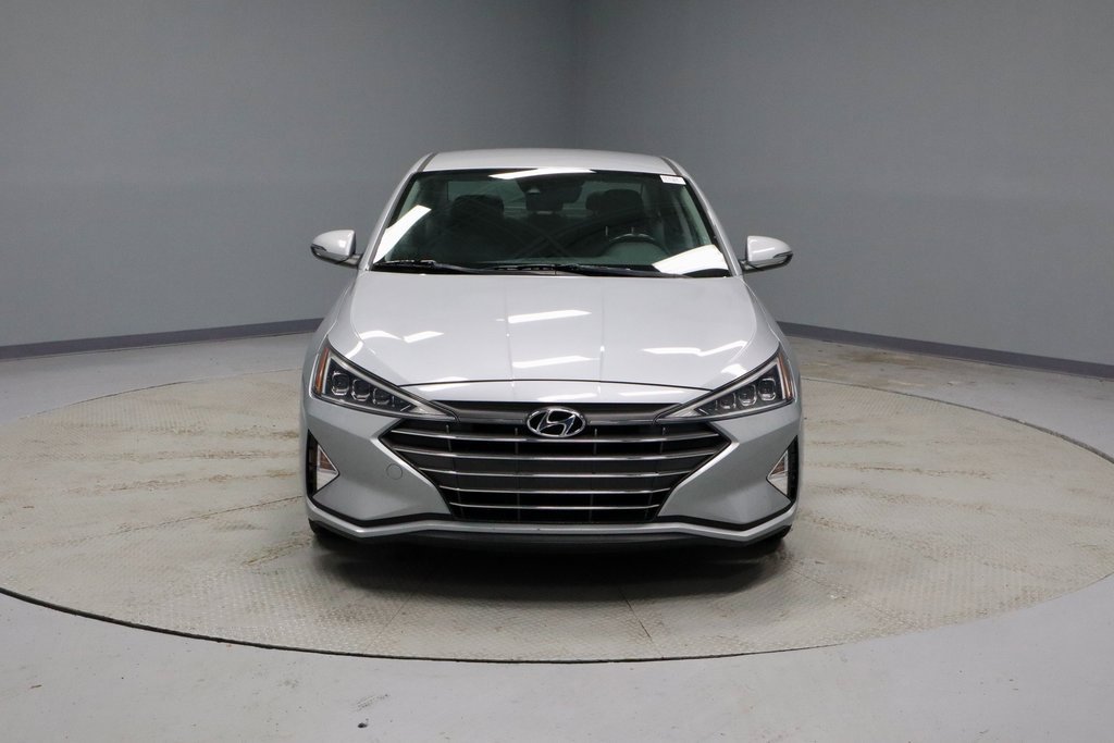 Used 2020 Hyundai Elantra Limited w/ Cargo Package (C1) image 5