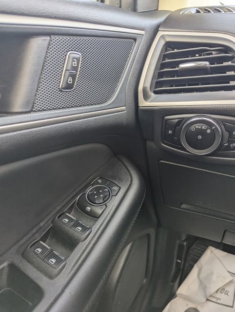 Certified 2024 Ford Edge SEL w/ Convenience Package image 21