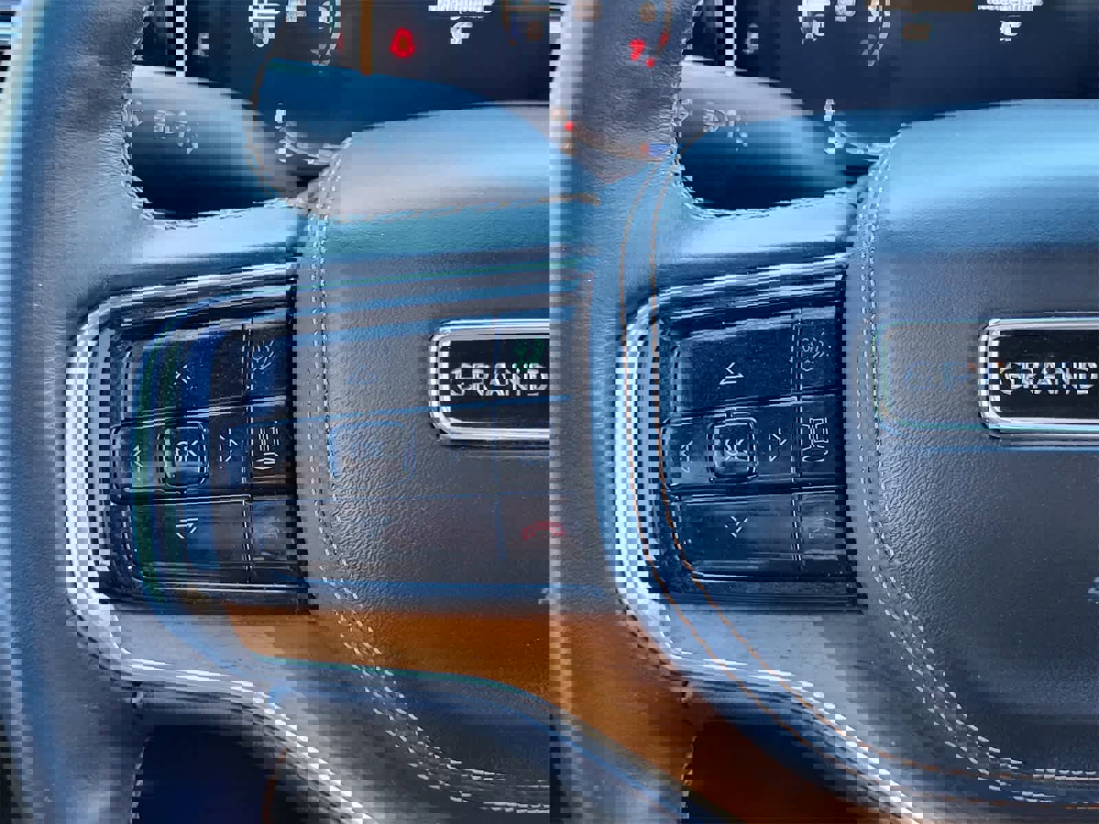 Used 2022 Jeep Grand Wagoneer Series III image 25