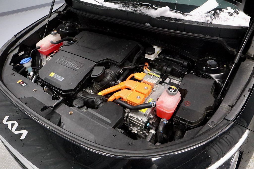 Used 2023 Kia Niro EX image 19