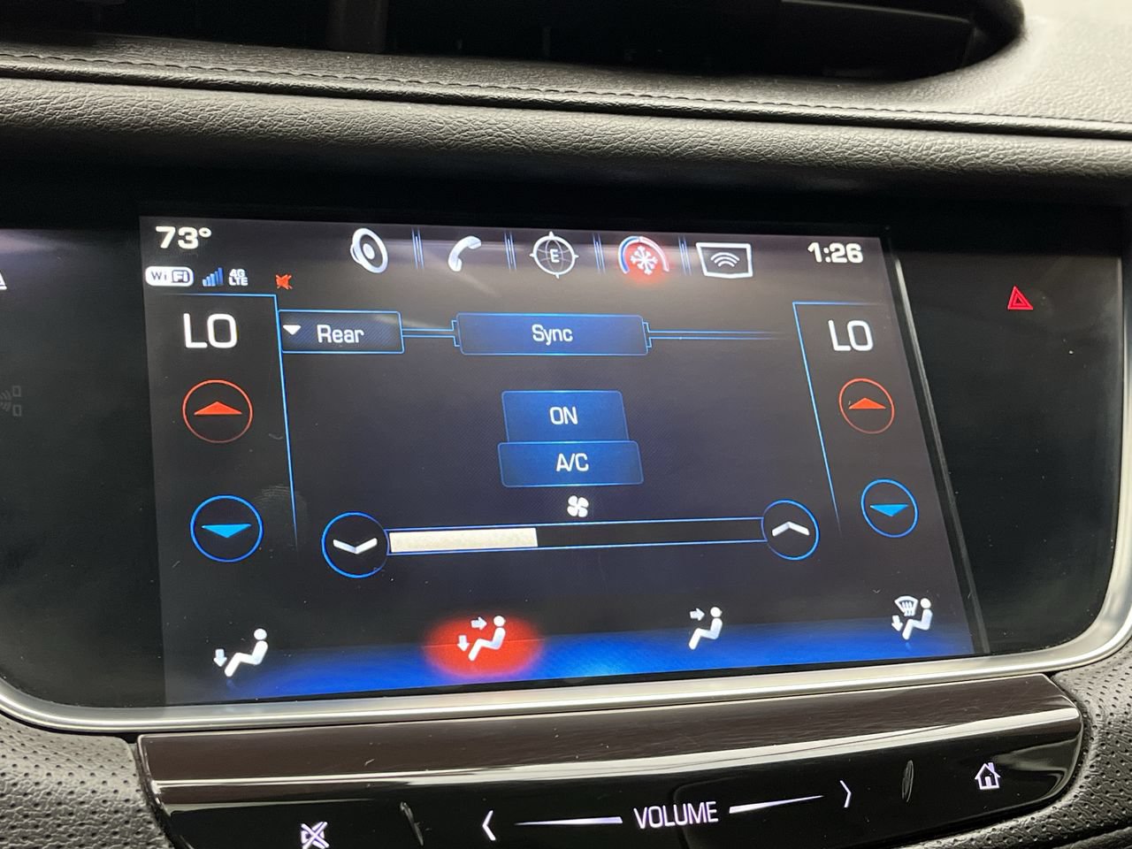 Certified 2018 Cadillac XT5 Premium Luxury AWD/4WD image 22