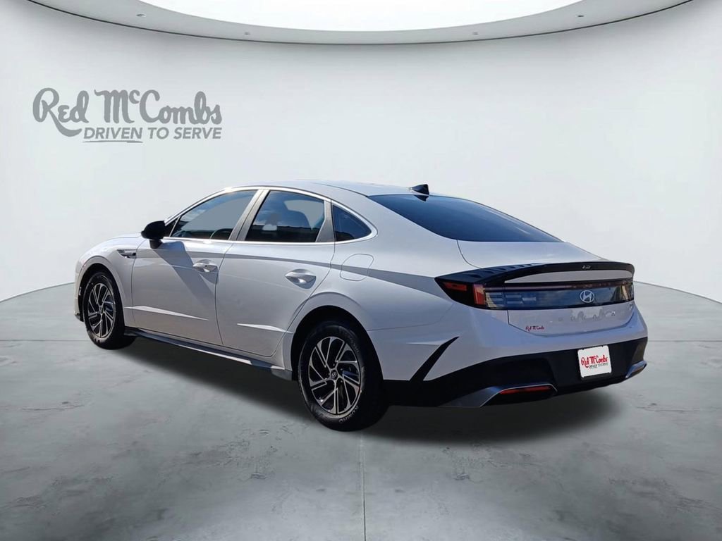 New 2026 Hyundai Sonata Blue FWD image 3