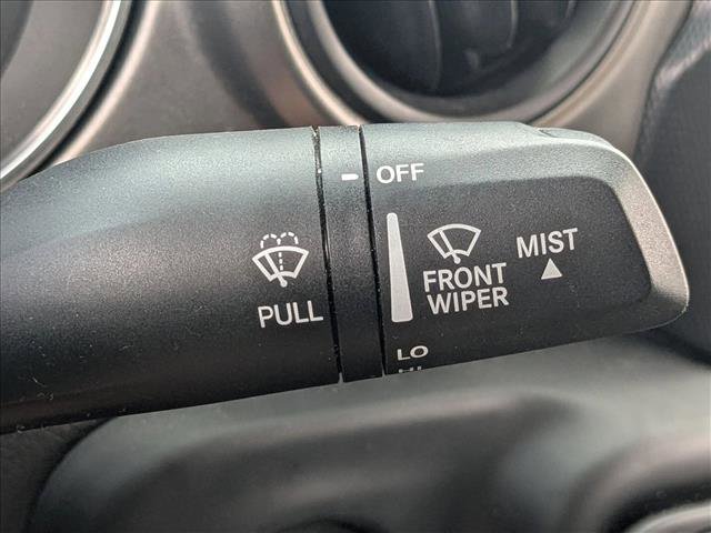 Used 2023 Jeep Gladiator Sport AWD/4WD image 14