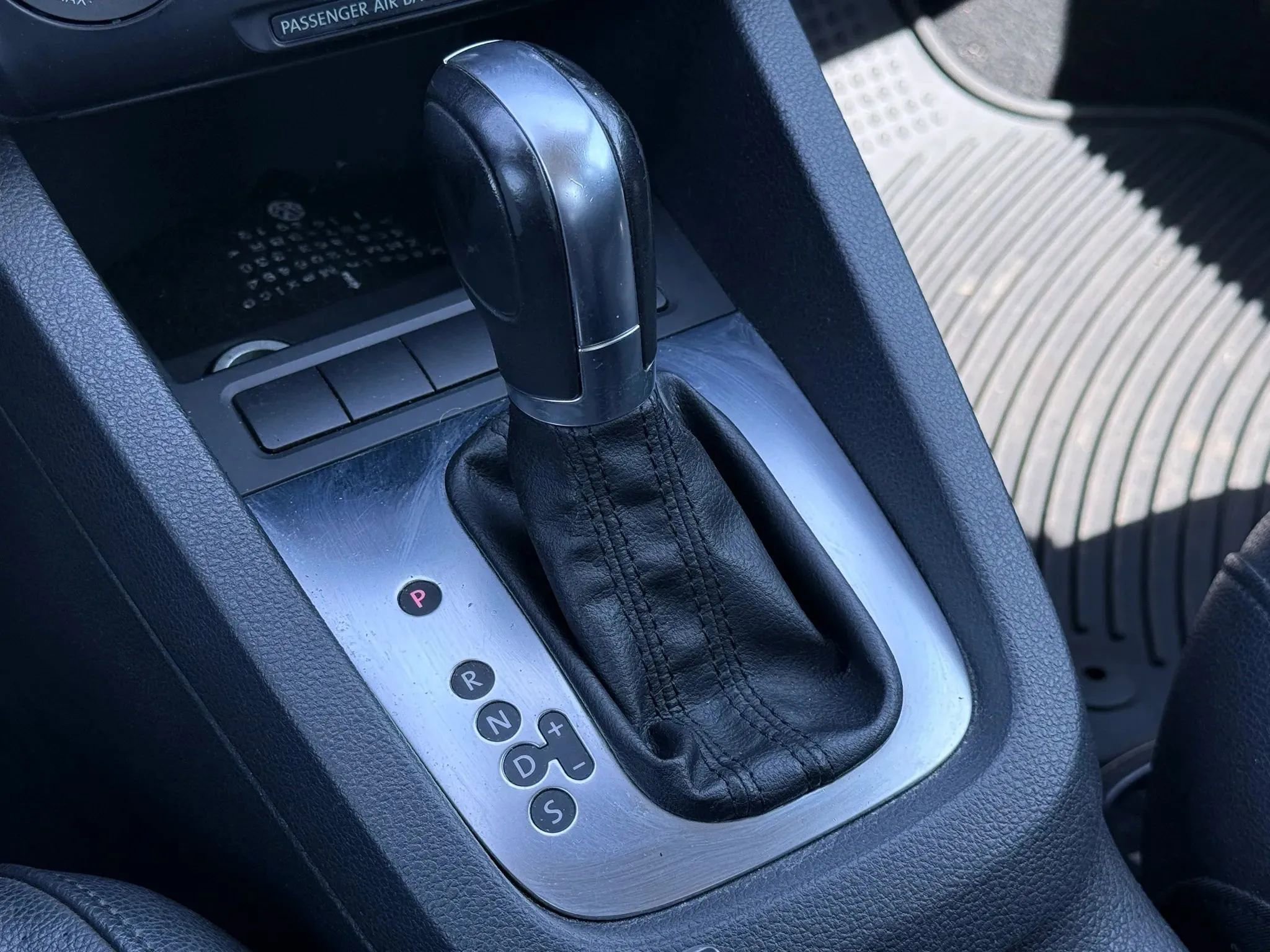 Used 2013 Volkswagen Jetta SE image 26