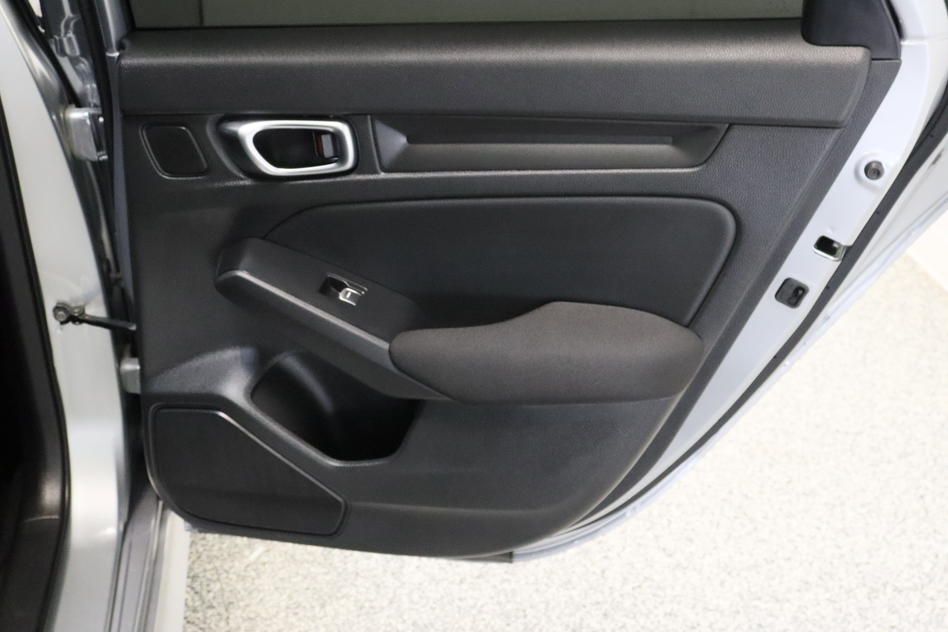 Used 2025 Honda Civic Sport image 31