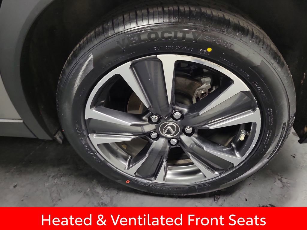 Used 2021 Lexus UX 250h w/ Premium Package image 10