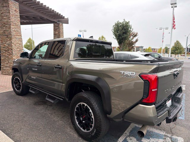 Certified 2025 Toyota Tacoma TRD Off-Road w/ TRD Off Road Upgrade Package AWD/4WD image 16