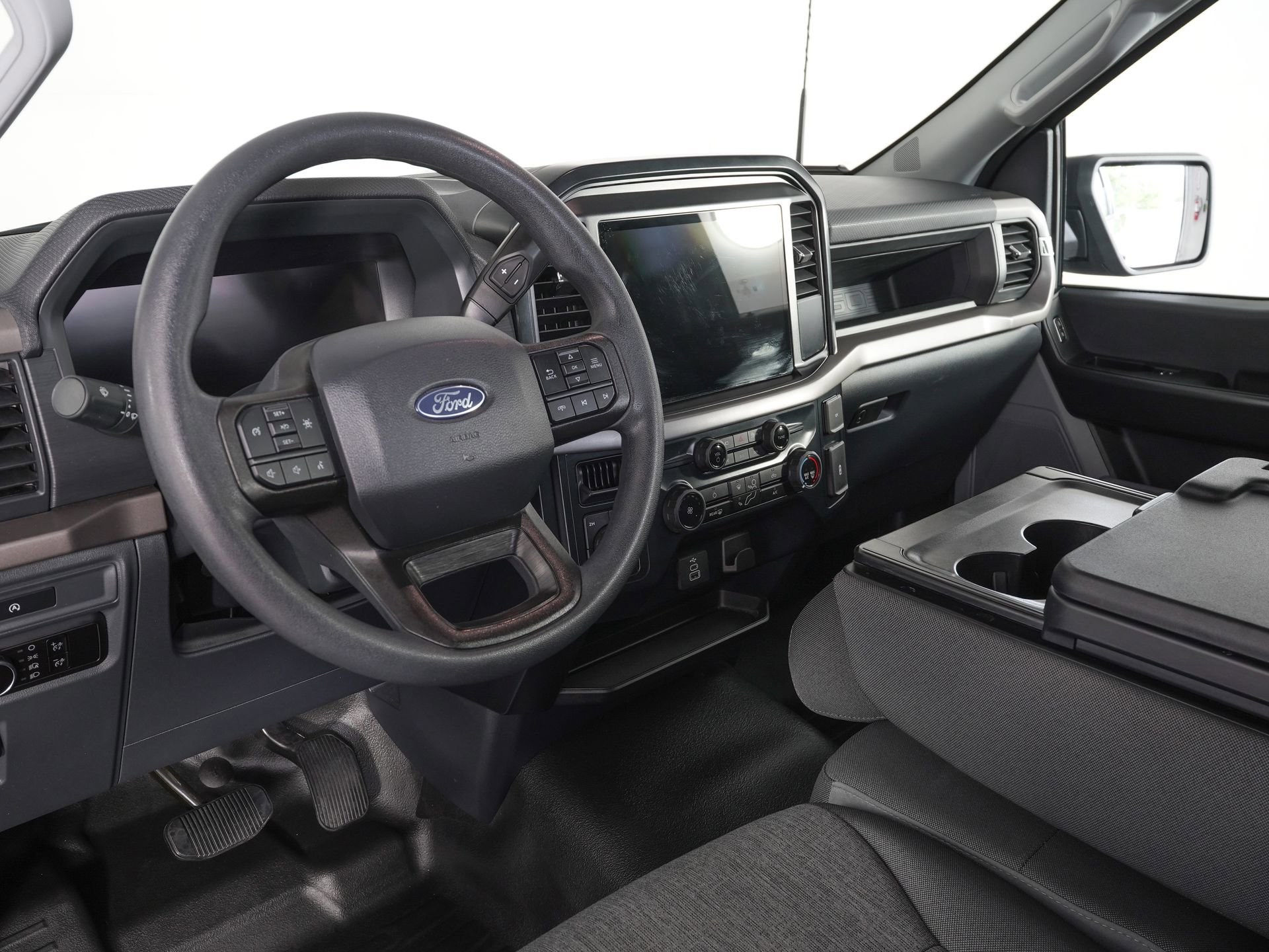 Used 2025 Ford F150 XL w/ Equipment Group 103A High image 14