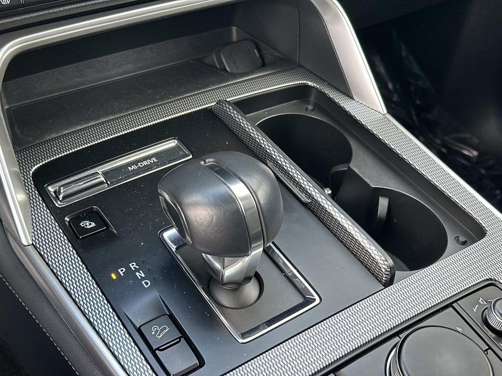 Certified 2024 MAZDA CX-90 Plug-In Hybrid w/ Preferred image 15