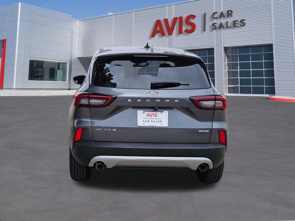 Used 2025 Ford Escape Active AWD/4WD image 5