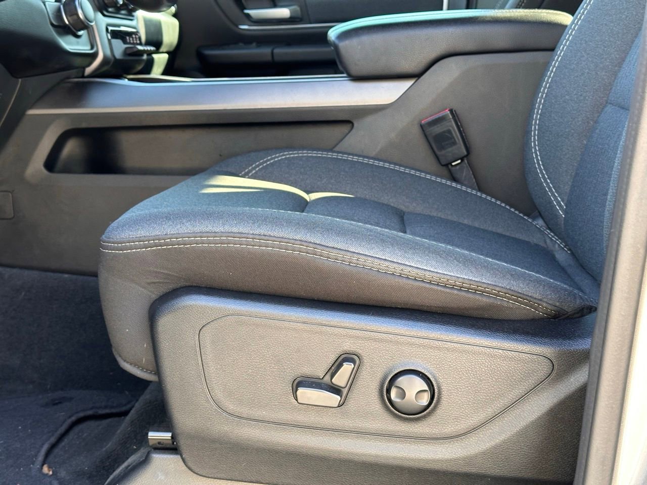 Used 2022 RAM 1500 Lone Star image 23