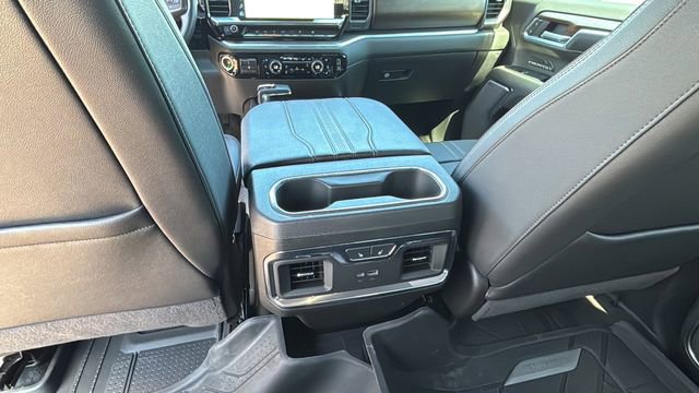 Used 2024 Chevrolet Silverado 1500 High Country w/ High Country Premium Package image 21