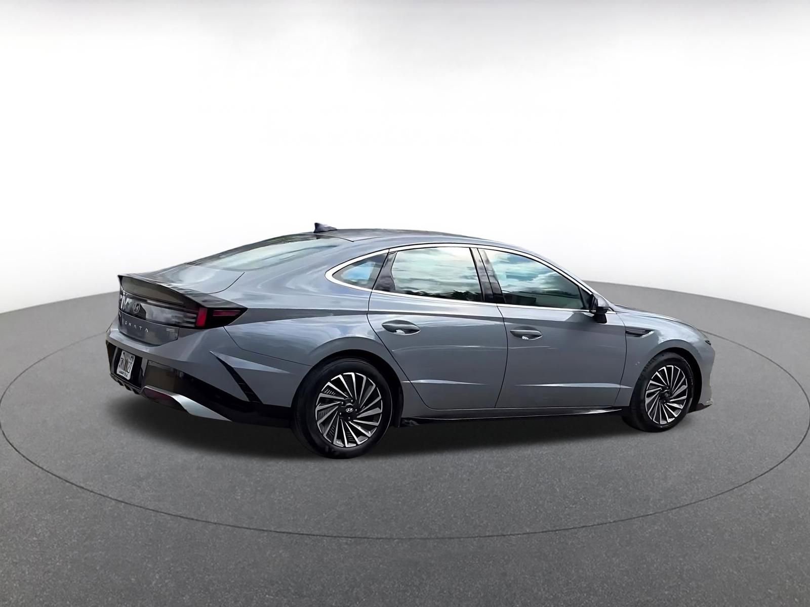 Used 2025 Hyundai Sonata SEL image 14