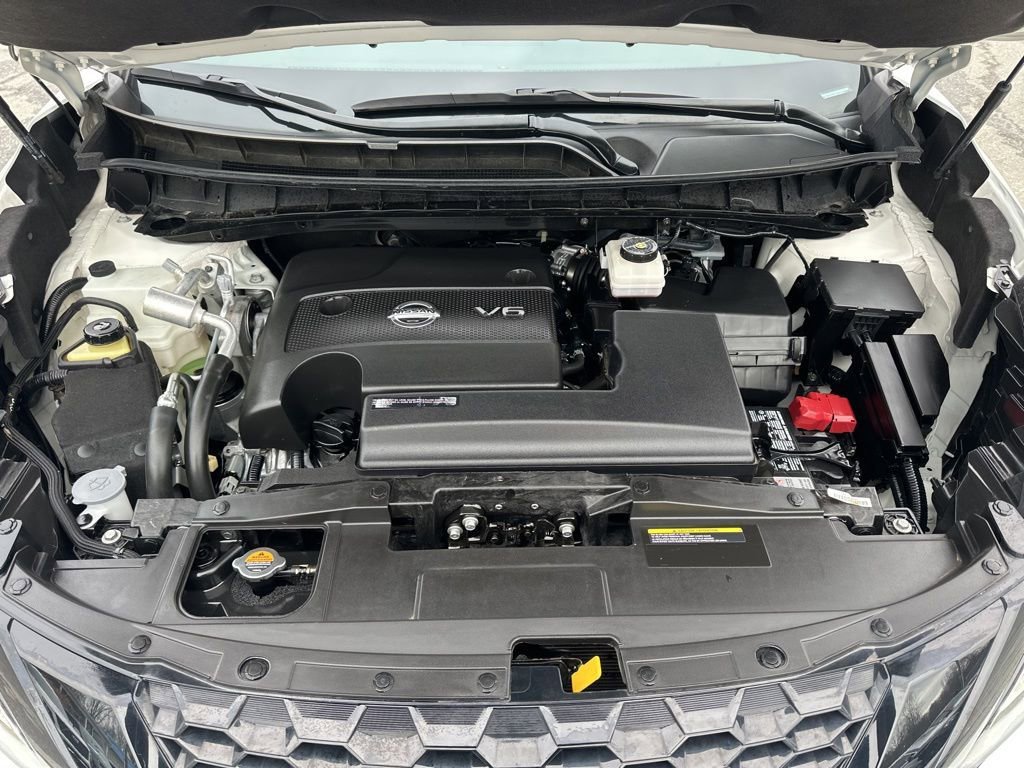Used 2024 Nissan Murano SV w/ SV Midnight Edition Package FWD image 32