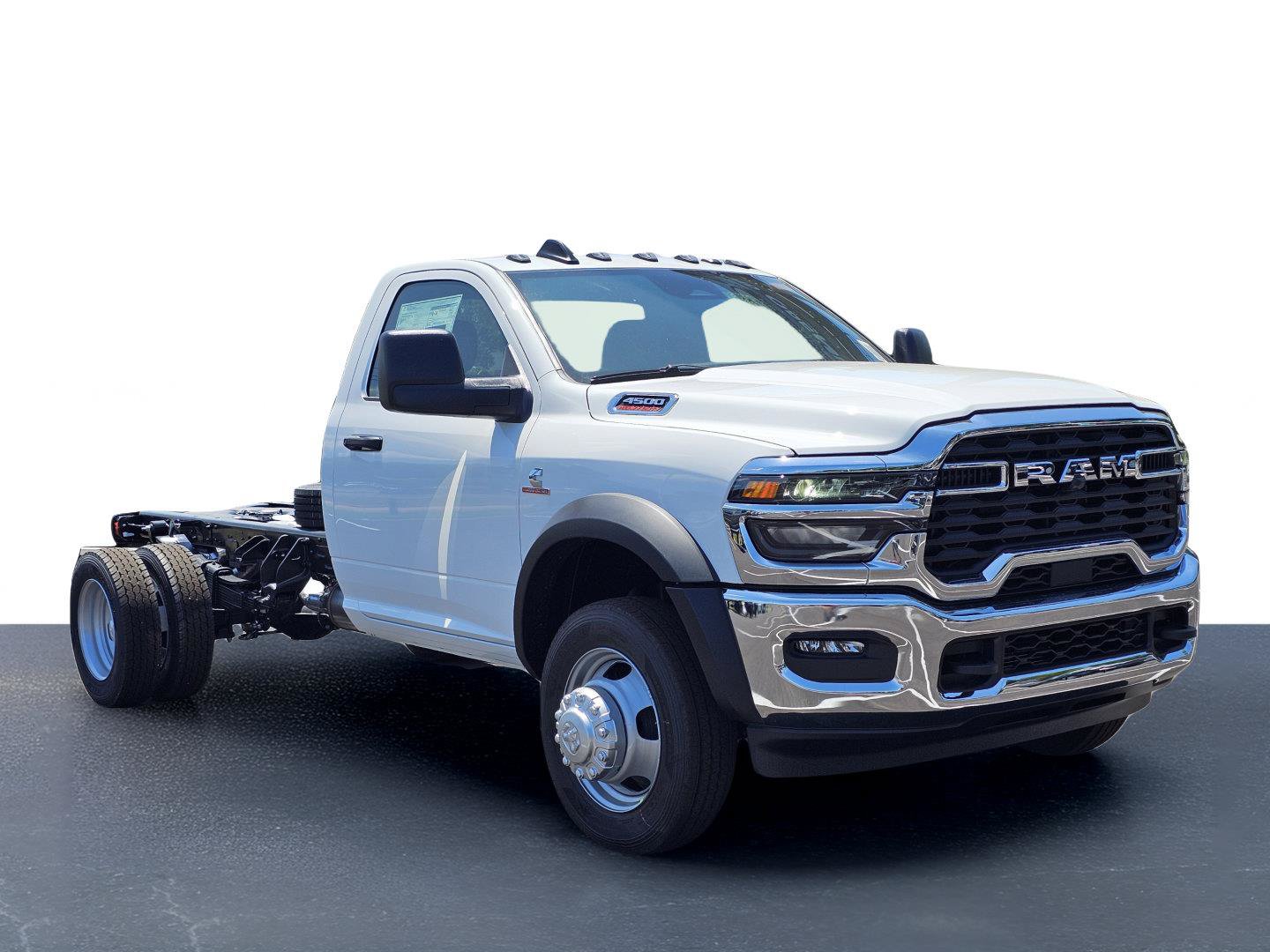 New 2026 RAM 4500 Tradesman w/ Chrome Appearance Group AWD/4WD image 5
