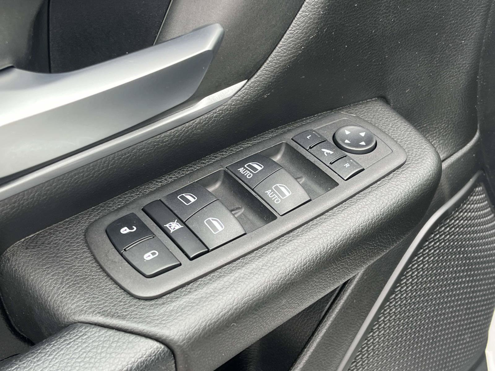 Used 2023 RAM 1500 Big Horn AWD/4WD image 17