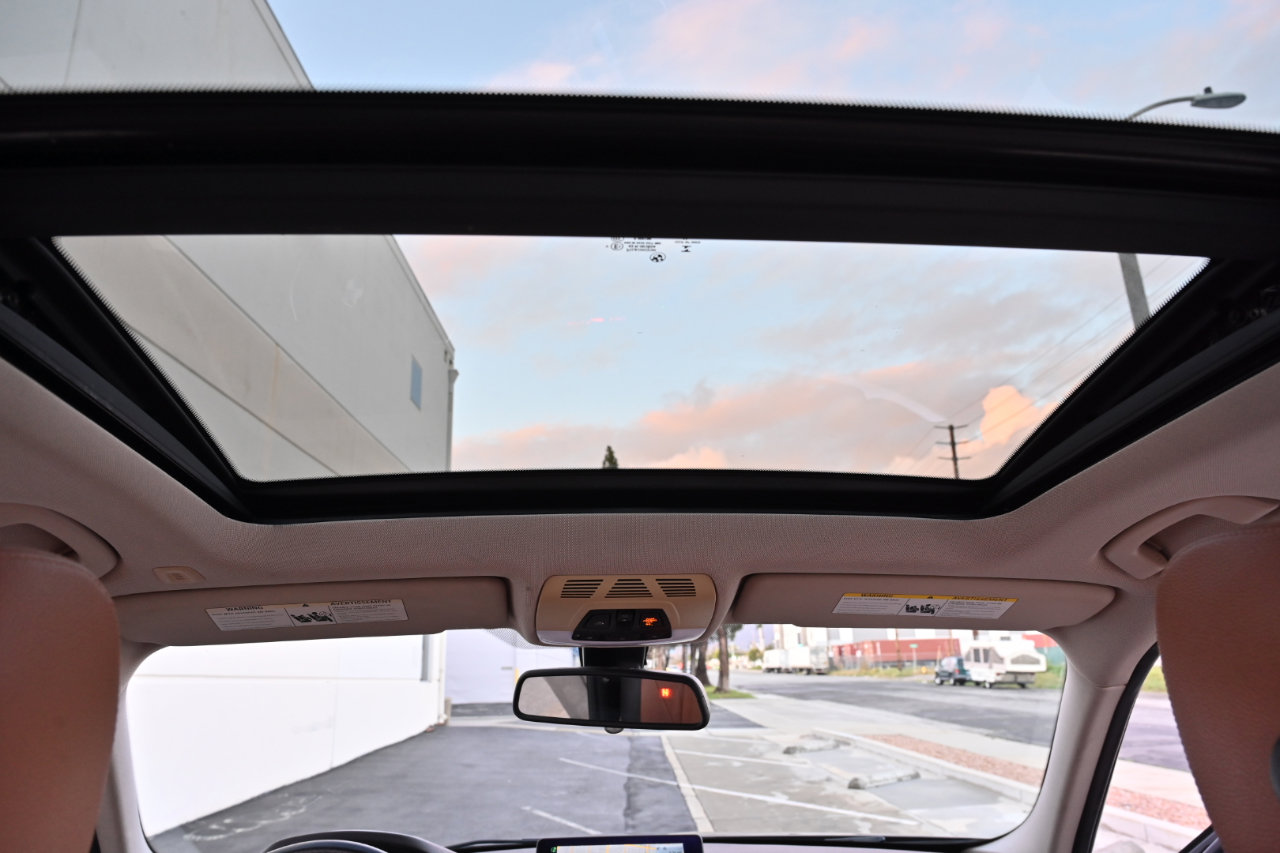 Used 2015 BMW 328i xDrive Wagon image 16