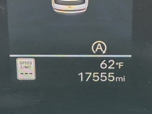 Used 2026 Hyundai Santa Fe SEL FWD image 20