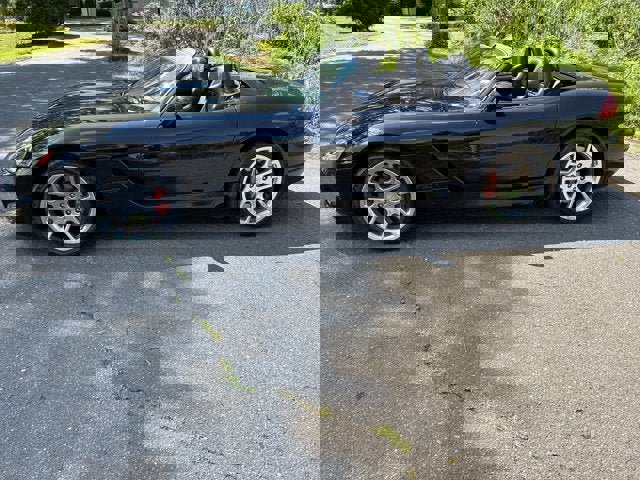 Used 2004 Dodge Viper SRT-10 image 7