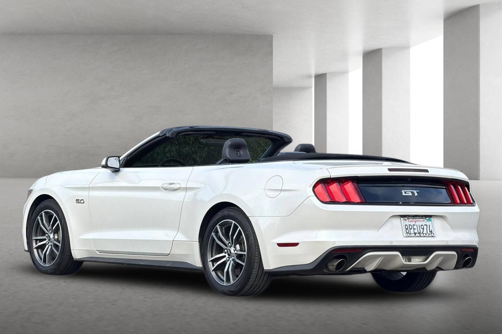 Used 2017 Ford Mustang GT Premium w/ Equipment Group 401A RWD image 6