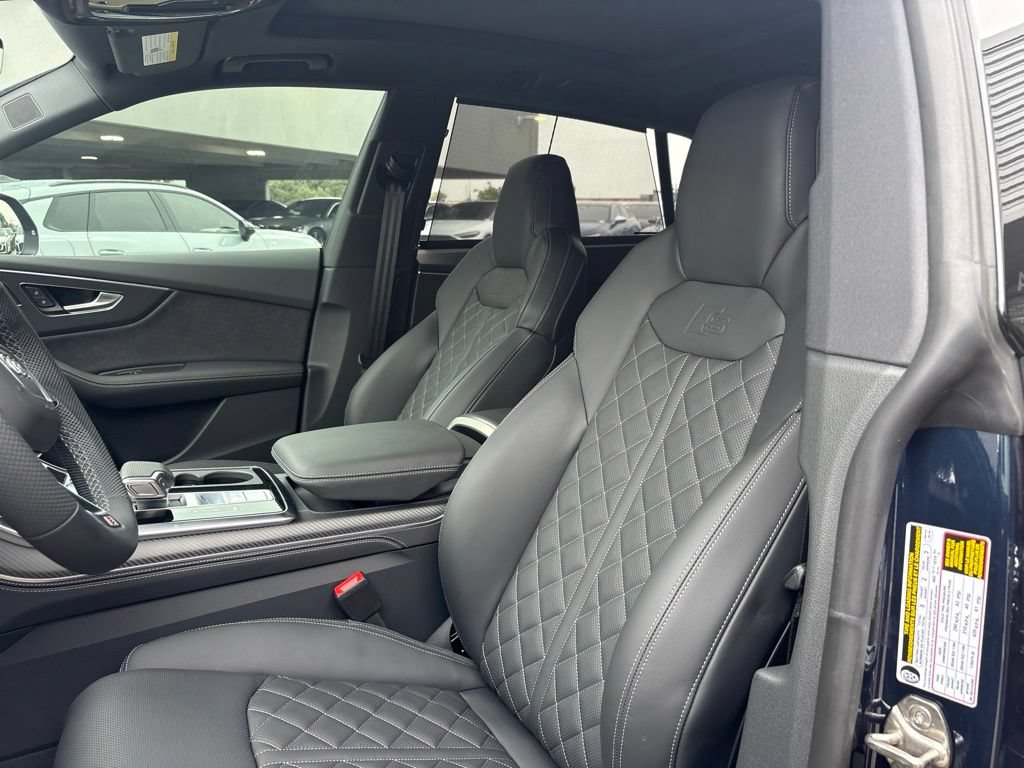 New 2026 Audi SQ8 Prestige AWD/4WD image 11