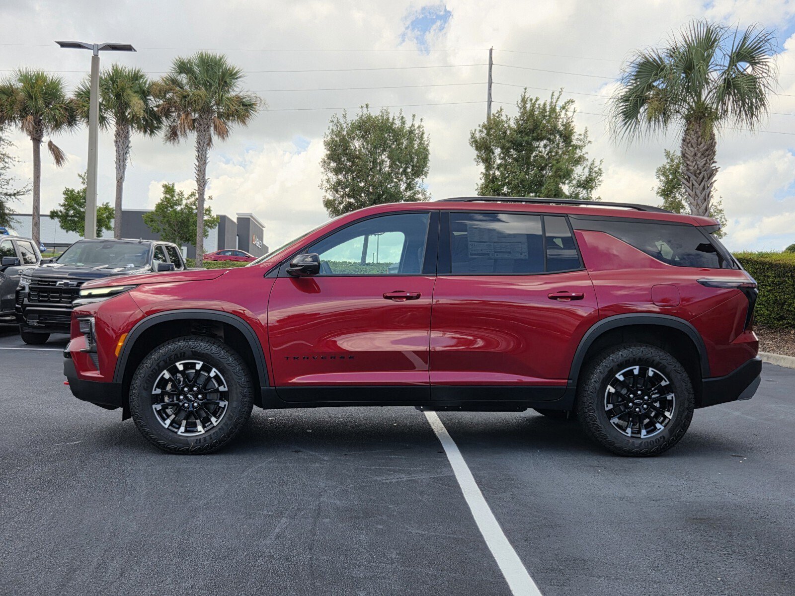New 2026 Chevrolet Traverse Z71 w/ Driver Confidence Package AWD/4WD image 3
