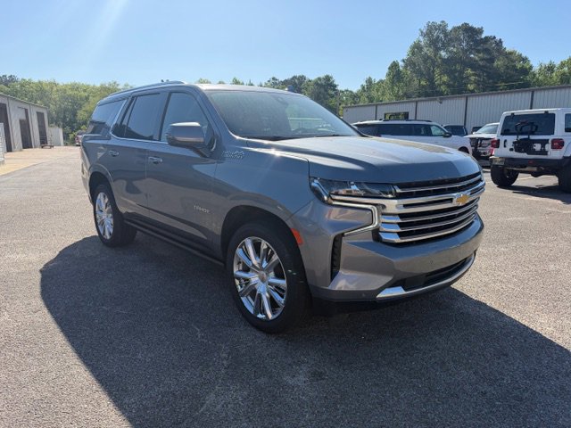 Used 2022 Chevrolet Tahoe High Country RWD image 4