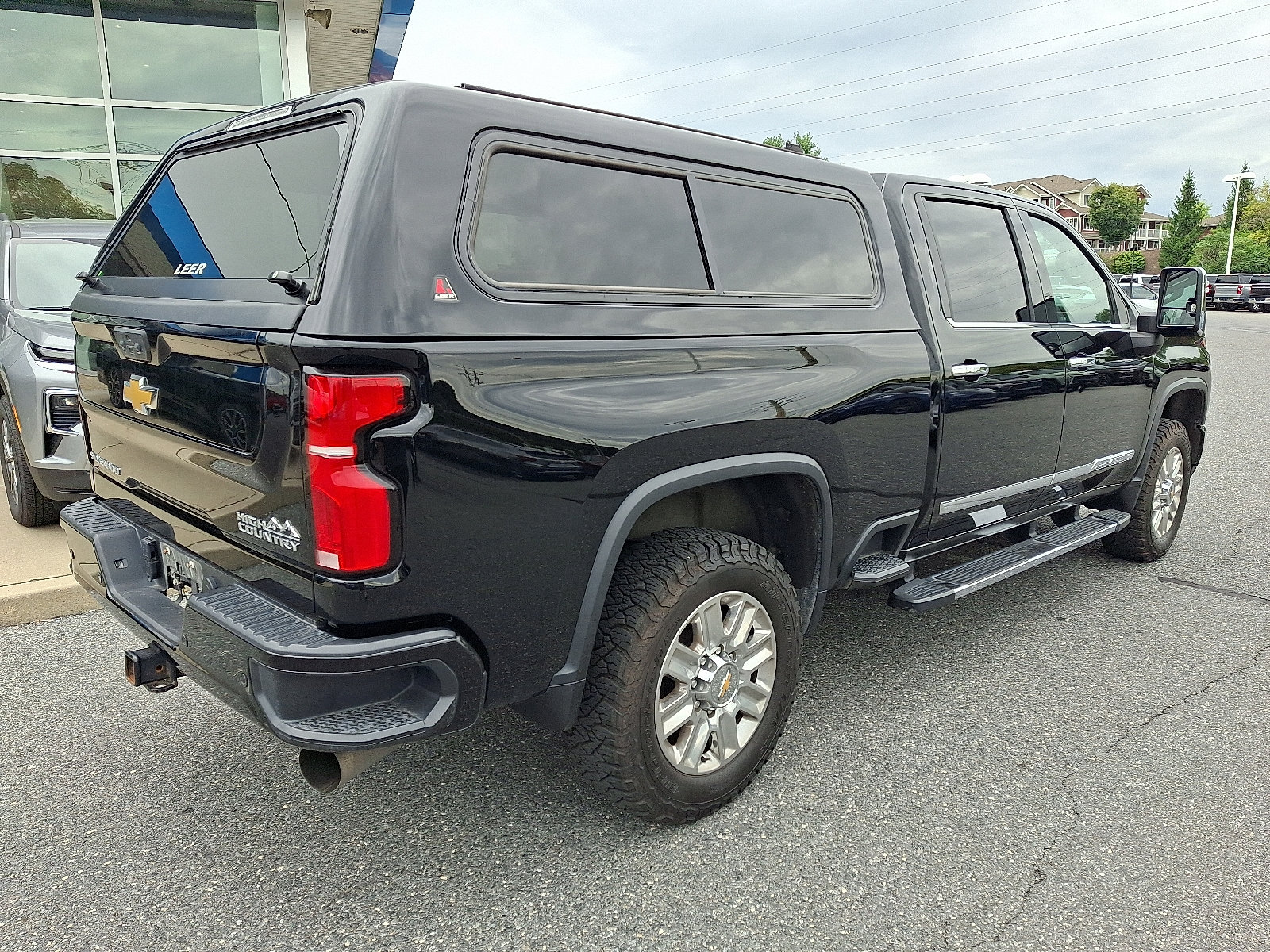 Certified 2025 Chevrolet Silverado 2500 High Country w/ High Country Premium Package AWD/4WD image 6