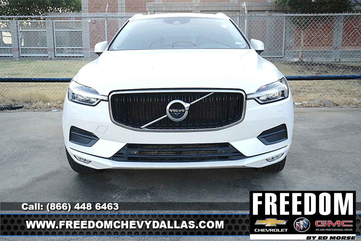 Used 2018 Volvo XC60 T5 Momentum w/ Convenience Package AWD/4WD image 2