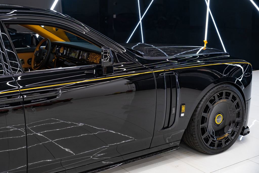 Used 2026 Rolls-Royce Phantom Sedan RWD image 11