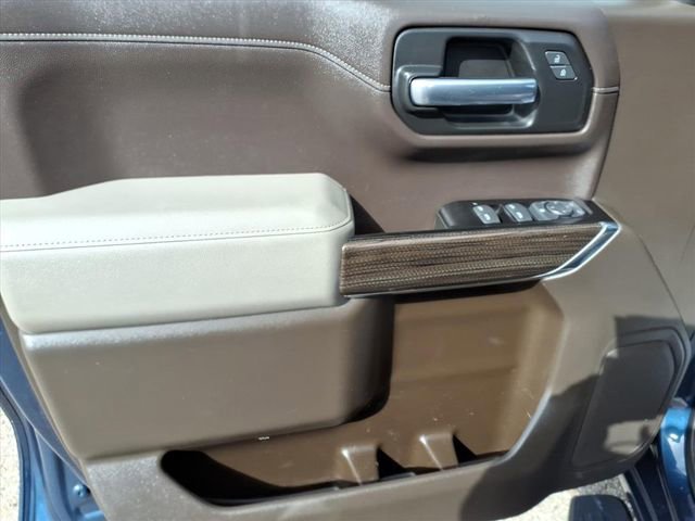 Used 2019 Chevrolet Silverado 1500 LT w/ All-Star Edition image 11