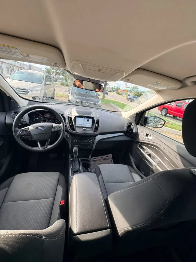Used 2019 Ford Escape SE AWD/4WD image 12