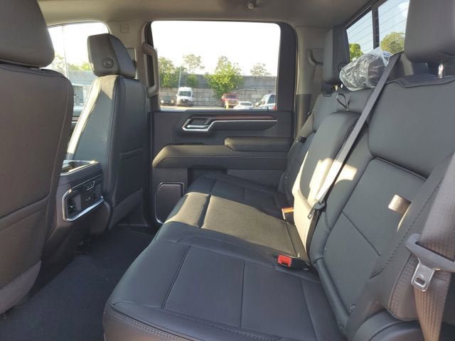 New 2026 GMC Sierra 2500 Denali w/ Denali Reserve Package AWD/4WD image 12