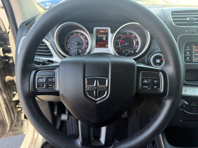 Used 2019 Dodge Journey SE FWD image 20