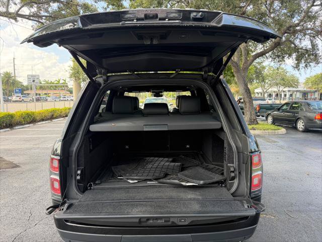 Used 2019 Land Rover Range Rover HSE AWD/4WD image 17