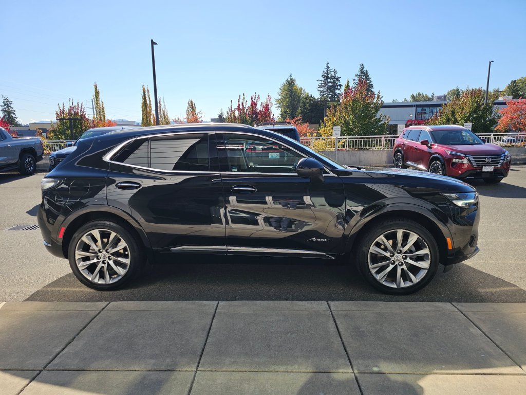 Used 2023 Buick Envision Avenir AWD/4WD image 42