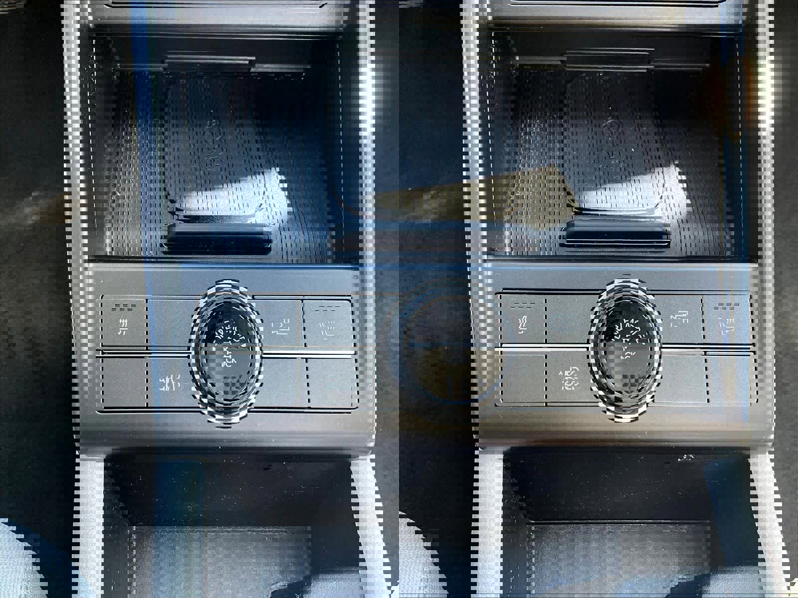 Used 2024 Hyundai Kona SEL w/ Convenience Package image 26